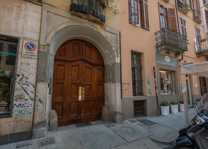 Del Cortiletto By Wonderful Italy * Torino