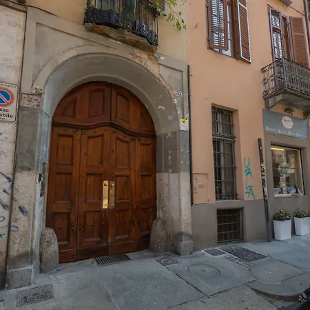 Del Cortiletto By Wonderful Italy * Turin